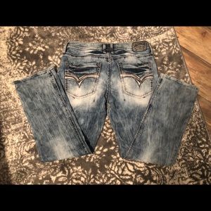 Men’s Buckle jeans